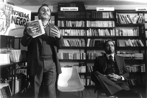 Narc&iacute;s-Jordi Arag&oacute; i Francesc Ferrer a la presentaci&oacute; d'un llibre. 1982