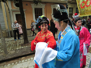 Celebraci&oacute; de l'any nou xin&egrave;s a Girona. La cercavila
