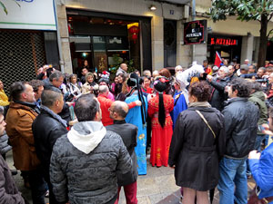 Celebraci&oacute; de l'any nou xin&egrave;s a Girona. La cerim&ograve;nia oficial
