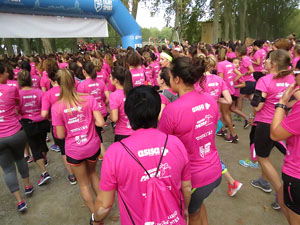 Cursa de la Dona 2016. Concentraci&oacute; i sortida del Parc de la Devesa