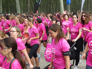 Cursa de la Dona 2016. Concentraci&oacute; i sortida del Parc de la Devesa