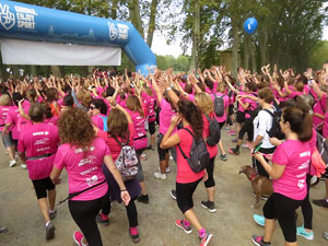 Cursa de la Dona 2016. Concentraci&oacute; i sortida del Parc de la Devesa