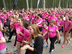 Cursa de la Dona 2016. Concentraci&oacute; i sortida del Parc de la Devesa