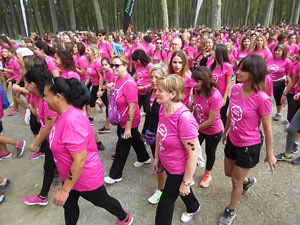 Cursa de la Dona 2016. Concentraci&oacute; i sortida del Parc de la Devesa