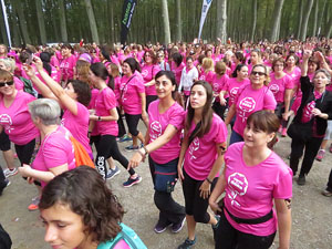 Cursa de la Dona 2016. Concentraci&oacute; i sortida del Parc de la Devesa