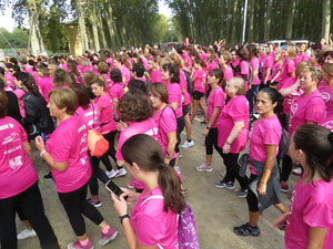 Cursa de la Dona 2016. Concentraci&oacute; i sortida del Parc de la Devesa
