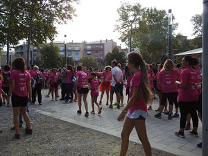 Cursa de la Dona 2016. Concentraci&oacute; i sortida del Parc de la Devesa
