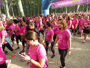 Cursa de la Dona 2016. Concentraci&oacute; i sortida del Parc de la Devesa