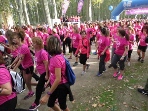 Cursa de la Dona 2016. Concentraci&oacute; i sortida del Parc de la Devesa