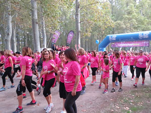 Cursa de la Dona 2016. Concentraci&oacute; i sortida del Parc de la Devesa