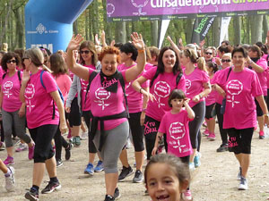 Cursa de la Dona 2016. Concentraci&oacute; i sortida del Parc de la Devesa