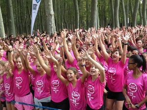 Cursa de la Dona 2016. Concentraci&oacute; i sortida del Parc de la Devesa