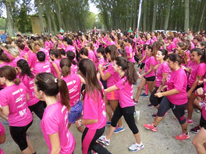 Cursa de la Dona 2016. Concentraci&oacute; i sortida del Parc de la Devesa