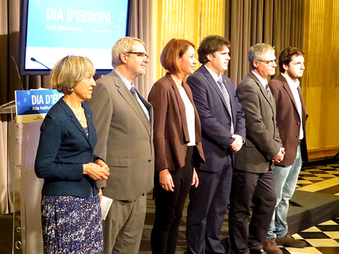Presentaci&oacute; dels participants, abans de comen&ccedil;a l'acte