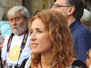 Diada Nacional 2016. Concentraci&oacute; a la pla&ccedil;a del Vi, lectura del manifest i cant de Els Segadors