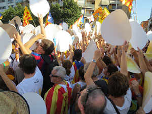 Diada Nacional 2016. Manifestaci&oacute; sotre el lema A punt. Endavant rep&uacute;blica catalana, a Salt