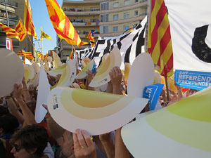 Diada Nacional 2016. Manifestaci&oacute; sotre el lema A punt. Endavant rep&uacute;blica catalana, a Salt