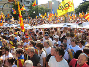 Diada Nacional 2016. Manifestaci&oacute; sotre el lema A punt. Endavant rep&uacute;blica catalana, a Salt