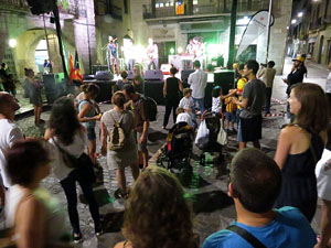 Diada Nacional 2016. Concert del grup Falciots Ninja a la pla&ccedil;a del Vi