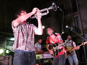 Diada Nacional 2016. Concert del grup Falciots Ninja a la pla&ccedil;a del Vi