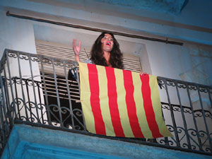 Diada Nacional 2016. X Marxa de Torxes de Girona. Crema del Decret de Nova Planta i cant de Els Segadors