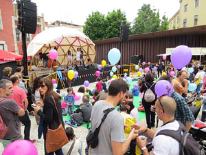 Festivalot 2016. Actuaci&oacute; de Les Anxovetes a la pla&ccedil;a del Pallol