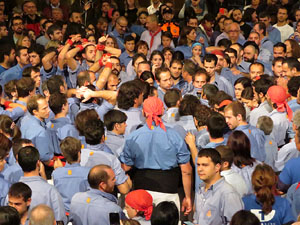 Fires 2016. Castells dins la nau g&ograve;tica de la Catedral de Girona