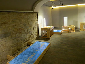 Exposici&oacute; Aig&uuml;es rituals. Una hist&ograve;ria dels banys jueus de Girona, al Museu d'Hist&ograve;ria dels Jueus de Girona