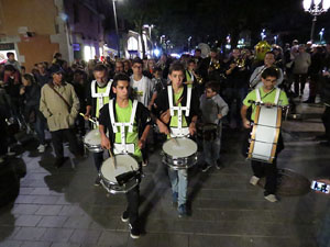 Fires 2016. Girona Gran Parade, trobada de marxing bands, amb la Girona Marxing Band, Bisband d'Empord&agrave;, Balkan Paradise Orchestra i Bufant Fort