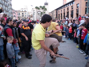 Fires 2016. El preg&oacute. Cercavila amb gegants, capgrossos i mules