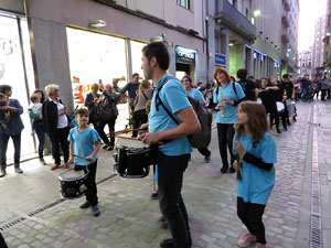 Fires 2016. El preg&oacute. Cercavila amb gegants, capgrossos i mules