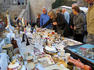 Fires 2016. 28a. Trobada d'Artesans, Brocanters i Antiquaris a diversos carrers i places de la ciutat