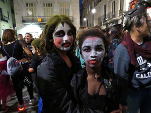 Fires 2016. 5a. Zombie Walk de Girona dins el festival Acocollona't