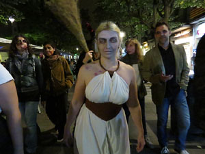 Fires 2016. 5a. Zombie Walk de Girona dins el festival Acocollona't