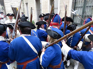 Girona resisteix! Jornades de recreaci&oacute; hist&ograve;rica de la Guerra de Successi&oacute;. Combat al carrer de Bellmirall