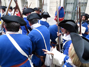 Girona resisteix! Jornades de recreaci&oacute; hist&ograve;rica de la Guerra de Successi&oacute;. Combat al carrer de Bellmirall