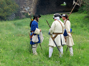 Girona resisteix! Jornades de recreaci&oacute; hist&ograve;rica de la Guerra de Successi&oacute;. Castell de Montju&iuml;c. La capitulaci&oacute;