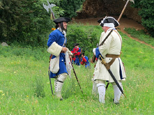 Girona resisteix! Jornades de recreaci&oacute; hist&ograve;rica de la Guerra de Successi&oacute;. Castell de Montju&iuml;c. La capitulaci&oacute;