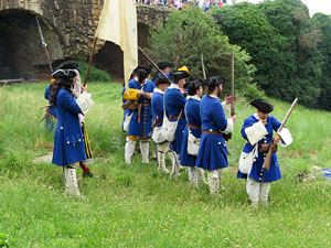 Girona resisteix! Jornades de recreaci&oacute; hist&ograve;rica de la Guerra de Successi&oacute;. Castell de Montju&iuml;c. La capitulaci&oacute;