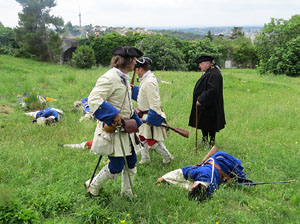 Girona resisteix! Jornades de recreaci&oacute; hist&ograve;rica de la Guerra de Successi&oacute;. Castell de Montju&iuml;c. La capitulaci&oacute;