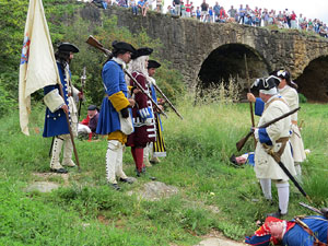 Girona resisteix! Jornades de recreaci&oacute; hist&ograve;rica de la Guerra de Successi&oacute;. Castell de Montju&iuml;c. La capitulaci&oacute;