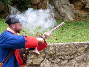 Girona resisteix! Jornades de recreaci&oacute; hist&ograve;rica de la Guerra de Successi&oacute;. Combat al portal de Sant Crist&ograve;fol