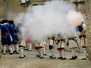 Girona resisteix! Jornades de recreaci&oacute; hist&ograve;rica de la Guerra de Successi&oacute;. Combat al portal de Sant Crist&ograve;fol