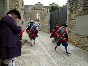 Girona resisteix! Jornades de recreaci&oacute; hist&ograve;rica de la Guerra de Successi&oacute;. Combat al portal de Sant Crist&ograve;fol