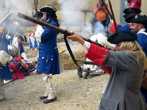 Girona resisteix! Jornades de recreaci&oacute; hist&ograve;rica de la Guerra de Successi&oacute;. Combat a la pla&ccedil;a de Sant Dom&egrave;nec