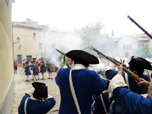 Girona resisteix! Jornades de recreaci&oacute; hist&ograve;rica de la Guerra de Successi&oacute;. Combat a la pla&ccedil;a dels Lledoners