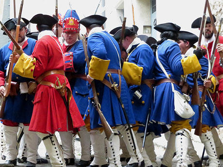 Girona resisteix! Jornades de recreaci&oacute; hist&ograve;rica de la Guerra de Successi&oacute;. Combat a la pla&ccedil;a dels Lledoners