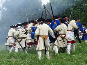 Girona resisteix! Jornades de recreaci&oacute; hist&ograve;rica de la Guerra de Successi&oacute;. Castell de Montju&iuml;c. Combat al pati d'armes