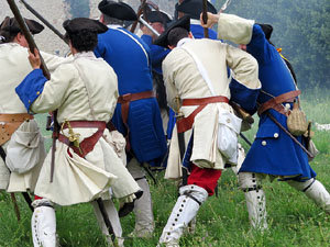 Girona resisteix! Jornades de recreaci&oacute; hist&ograve;rica de la Guerra de Successi&oacute;. Castell de Montju&iuml;c. Combat al pati d'armes