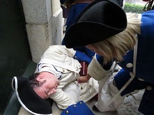 Girona resisteix! Jornades de recreaci&oacute; hist&ograve;rica de la Guerra de Successi&oacute;. Combat al carrer de Pere de Rocaberti